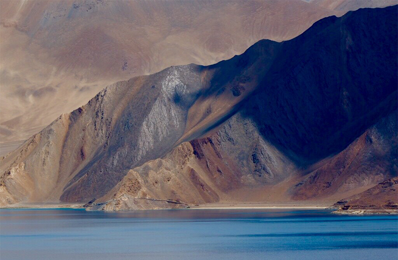 Ladakh Tour 6N/7D, (Indus + Lamayuru + Nubra + Pangong)